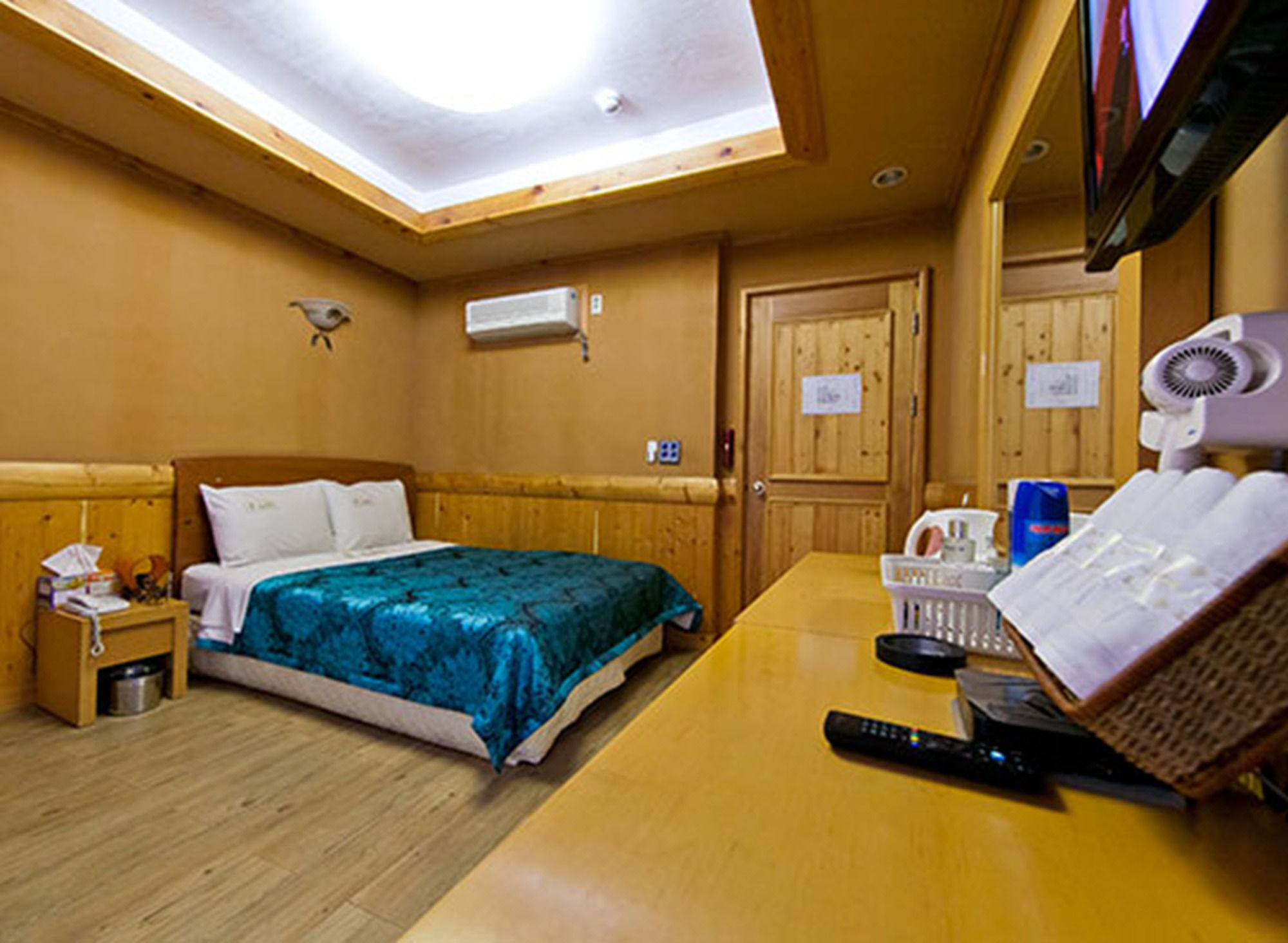 Drama Motel Boryeong Buitenkant foto